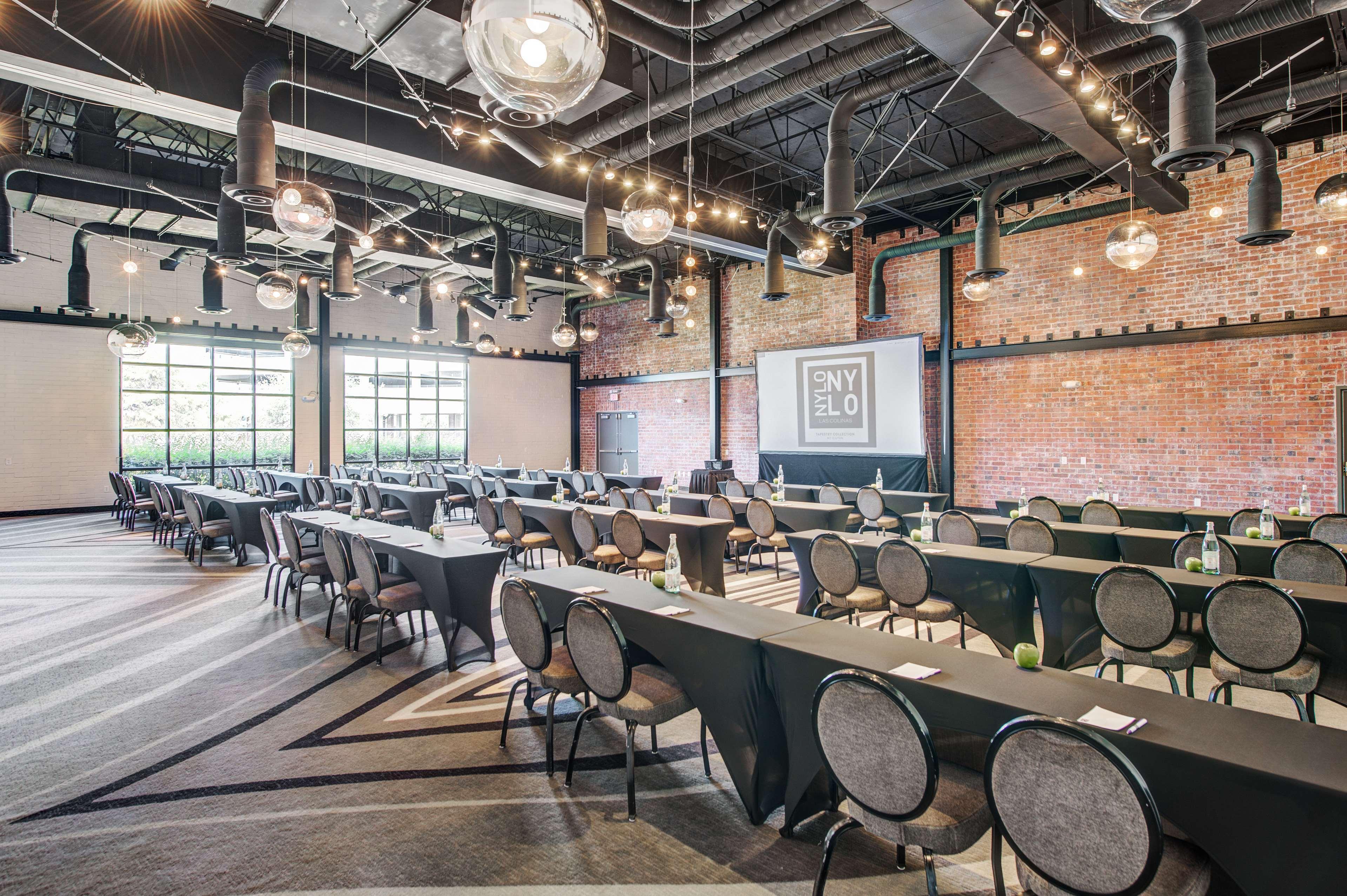 Nylo Las Colinas Hotel, Tapestry Collection By Hilton Irving Esterno foto