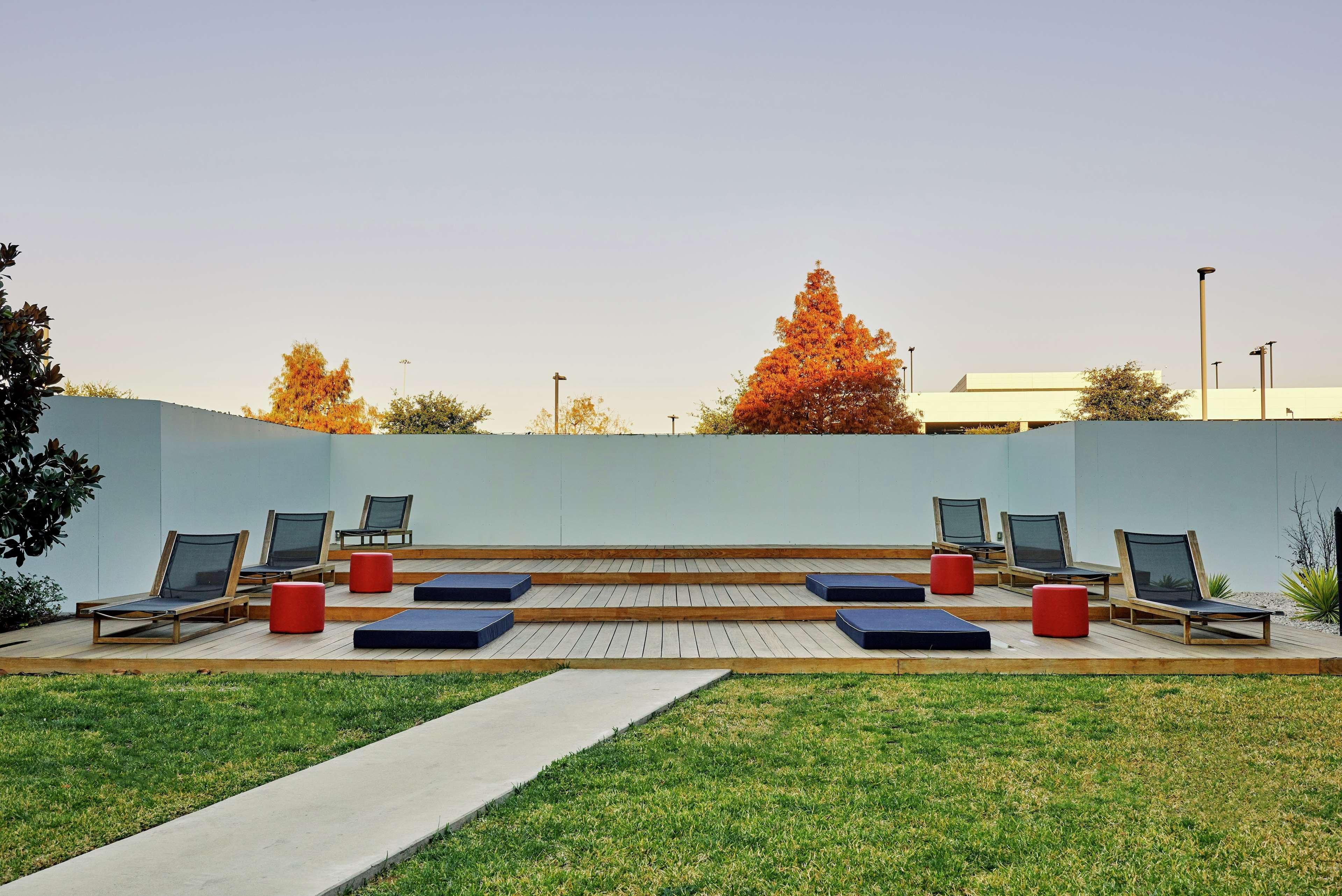 Nylo Las Colinas Hotel, Tapestry Collection By Hilton Irving Esterno foto